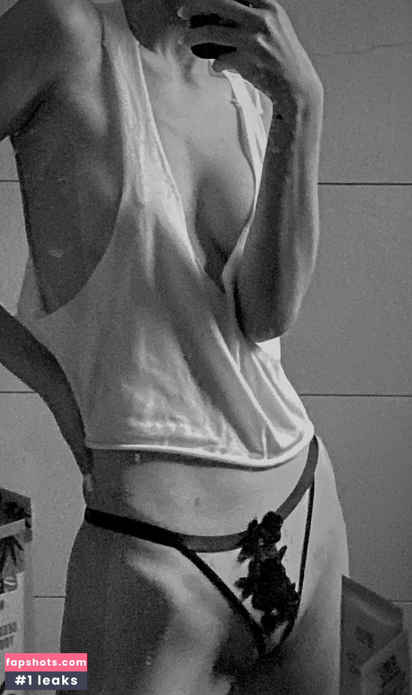 shu_olivia1104 Filtración Desnuda OnlyFans Foto #15 - Fapshots