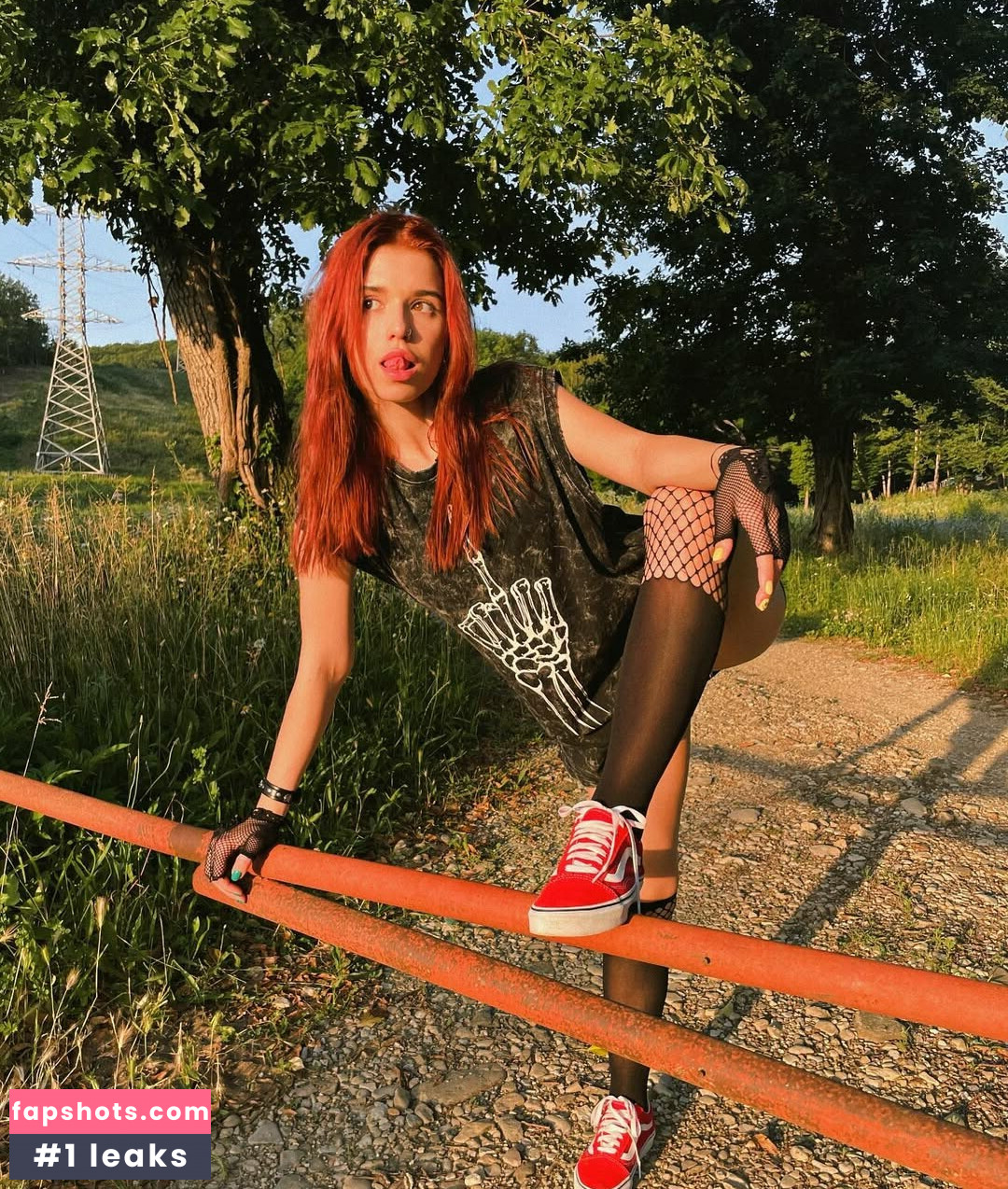 shulyyyyyy Nude Leaks OnlyFans Photos #17 - LeakJerk