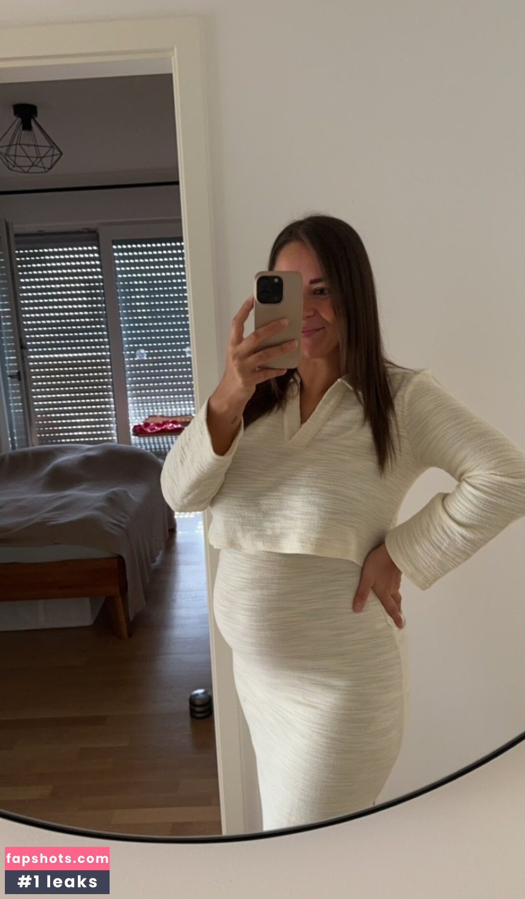 Shushu nude babe gallery