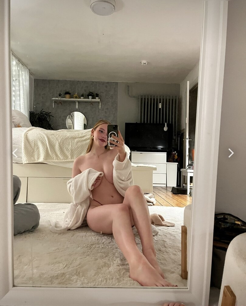 shutupmelissa-1 Nude Leaks OnlyFans Photos #256 - LeakJerk