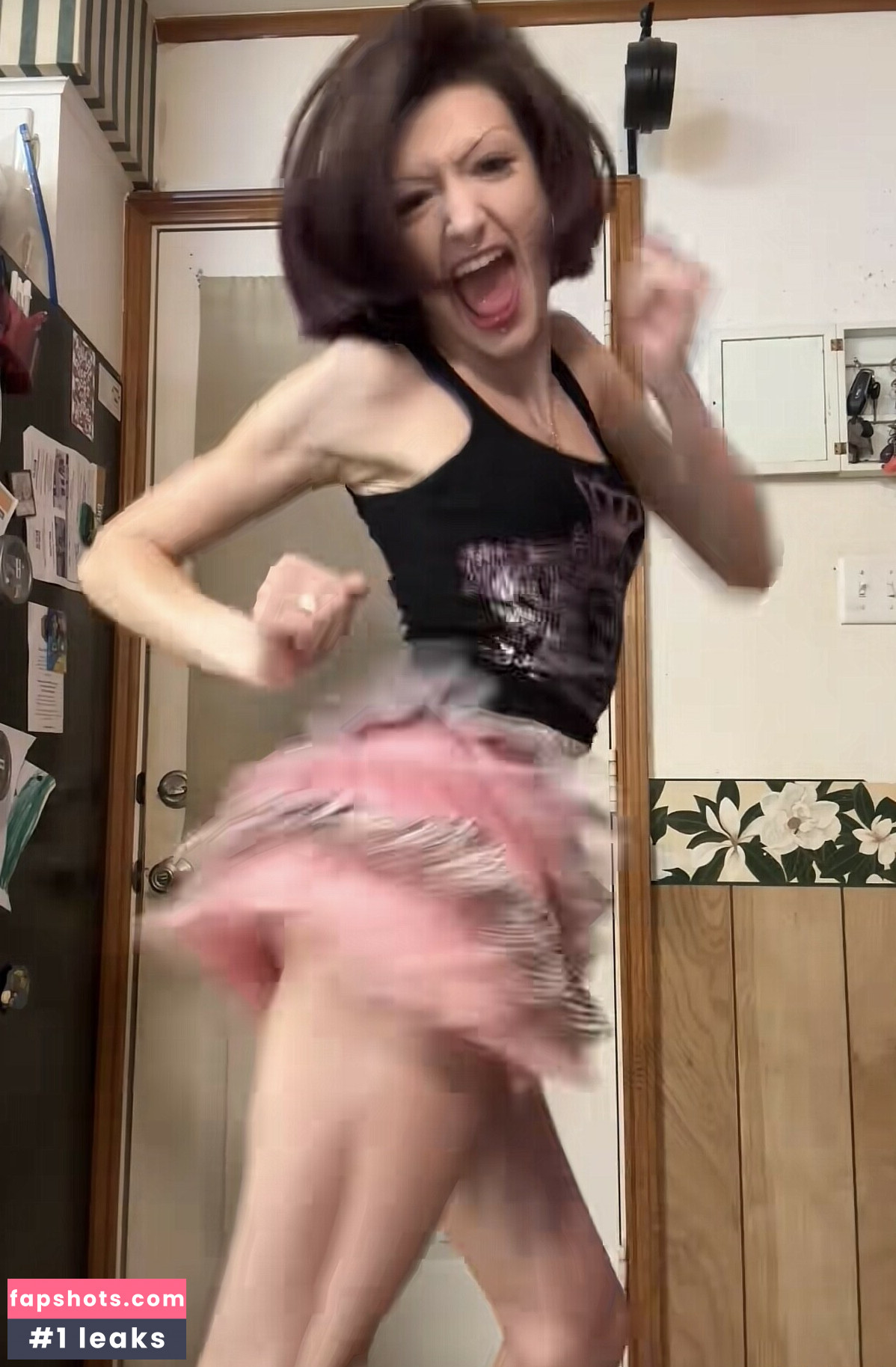 Shy_deshae gallery photo #12