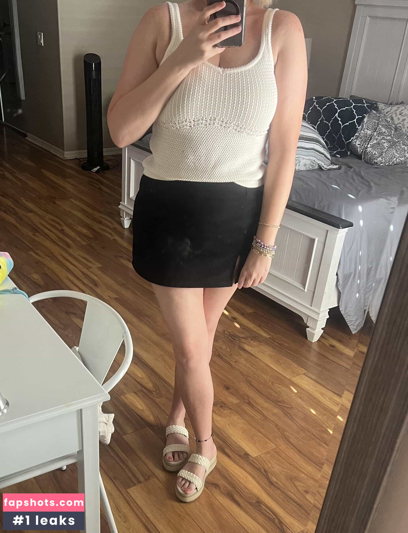 Shy Hotwife Next Door Filtración Desnuda OnlyFans Foto #10 - Fapshots