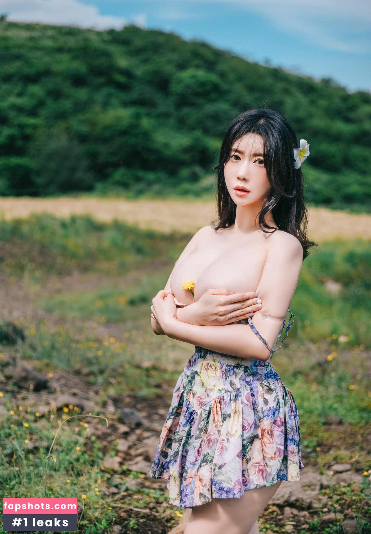 Sia_s2_20 Nude Leaks OnlyFans Photos #24 - LeakJerk