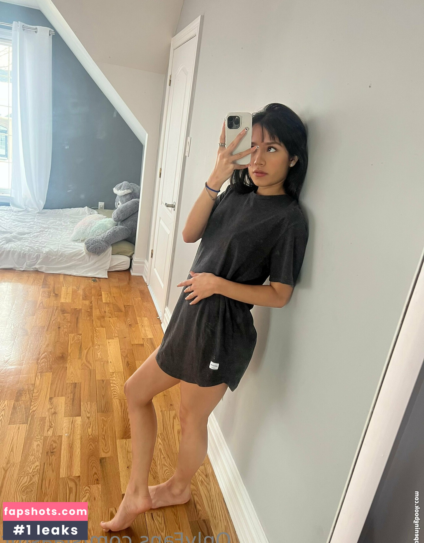 siaasmr nude babe gallery