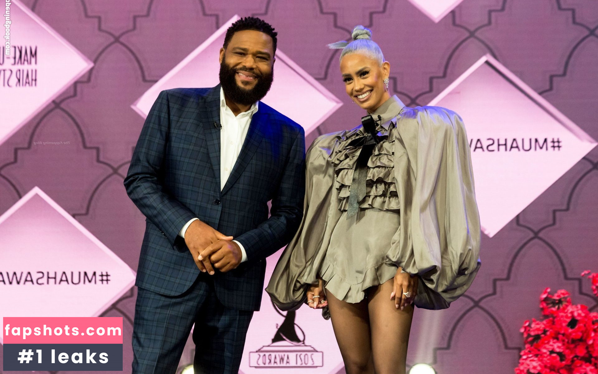 Sibley Scoles Nude Leaks OnlyFans Photos #13 - Fapshots