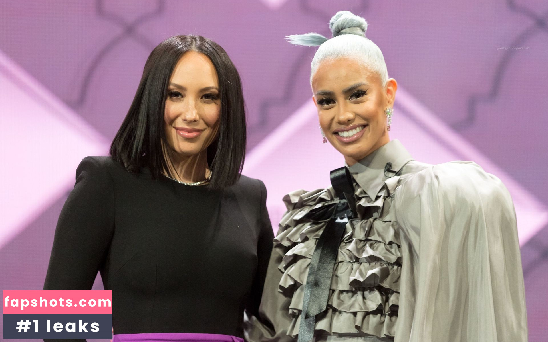 Sibley Scoles Nude Leaks OnlyFans Photos #14 - Fapshots