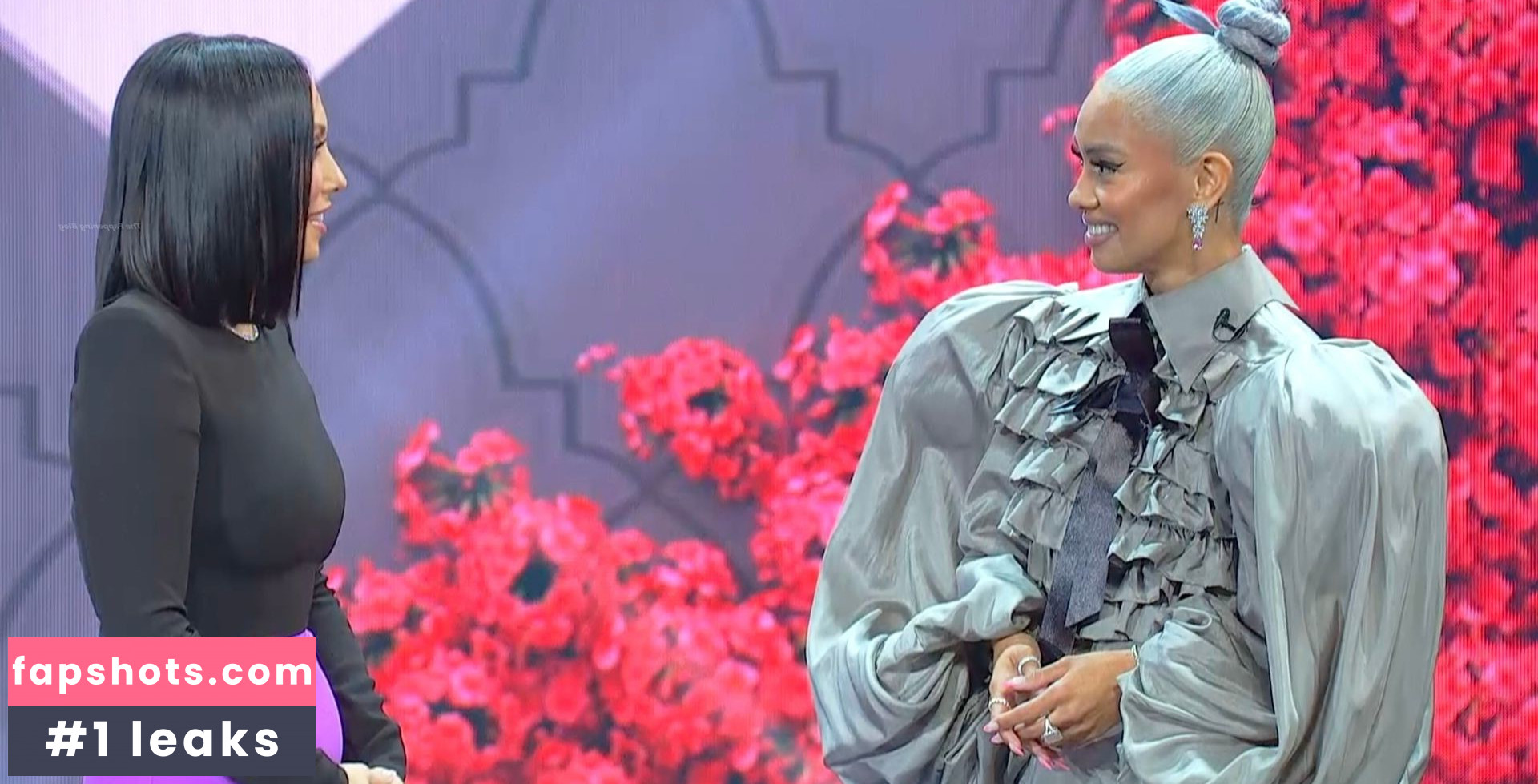 Sibley Scoles Nude Leaks OnlyFans Photos #21 - Fapshots