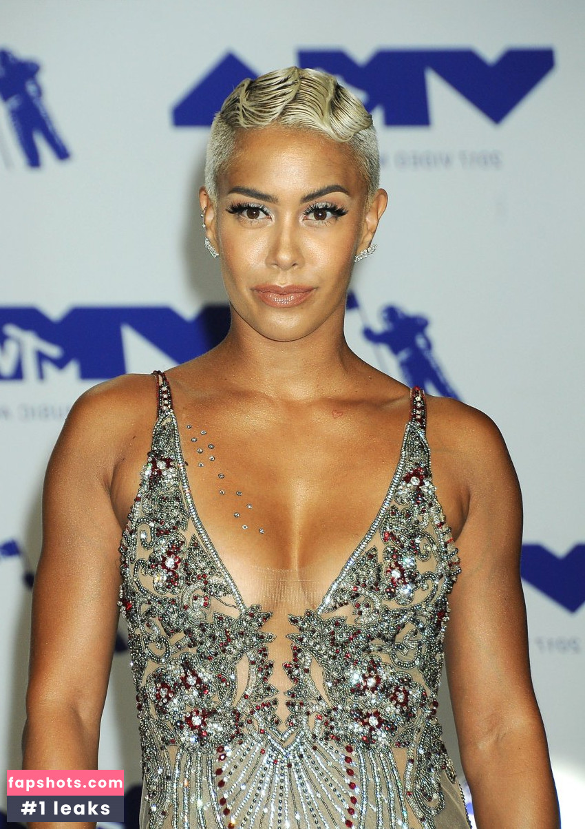 Sibley Scoles Nude Leaks OnlyFans Photos #37 - Fapshots