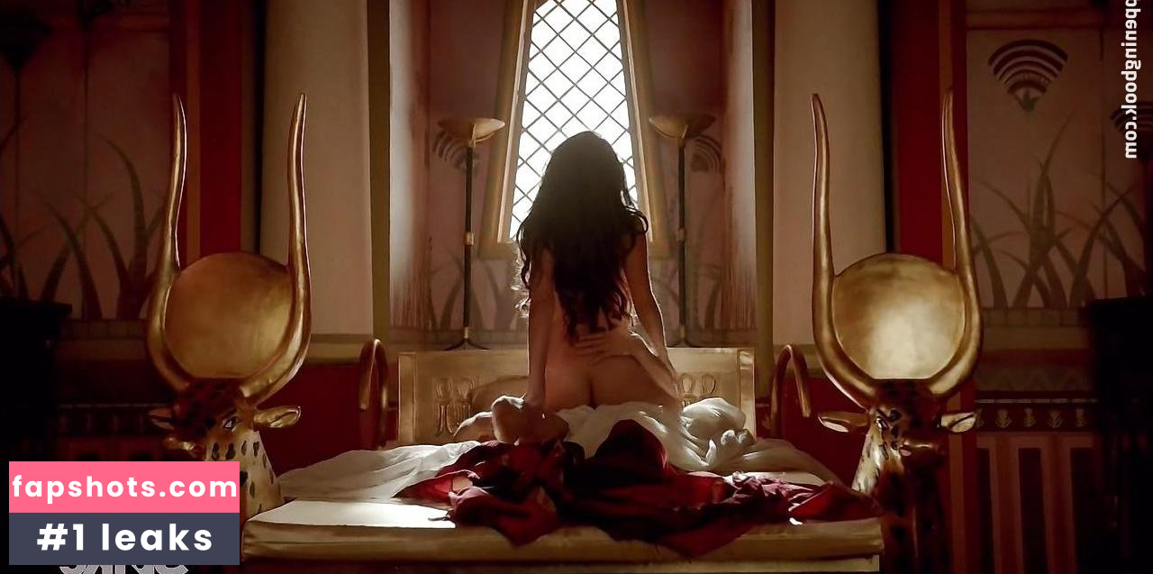 Sibylla Deen gallery photo #10