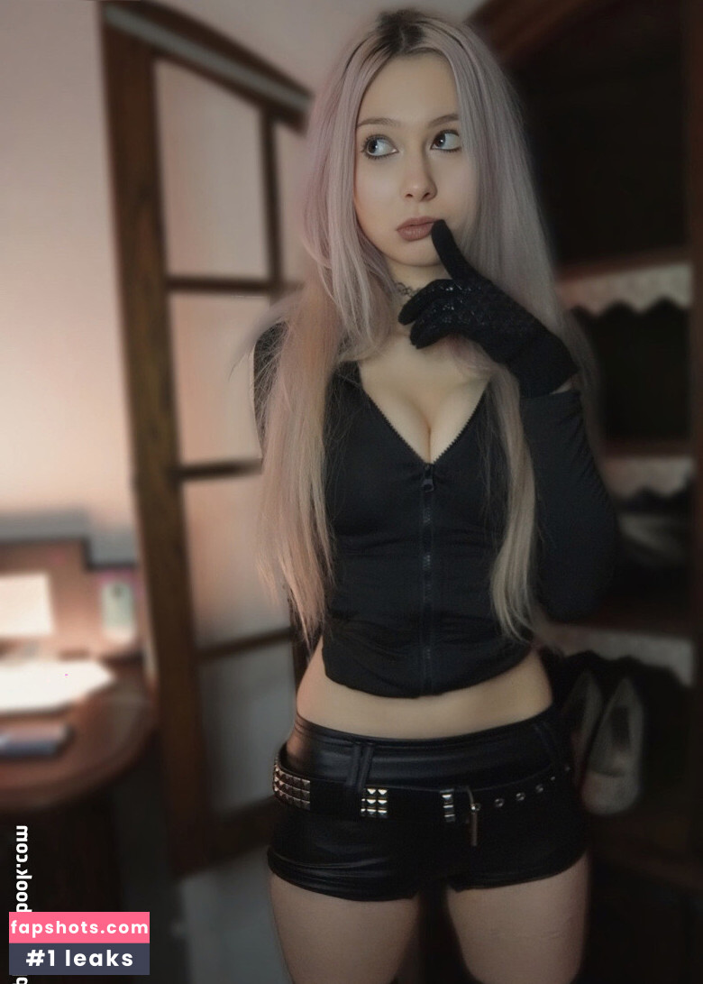 sickEmoAngel gallery photo #57