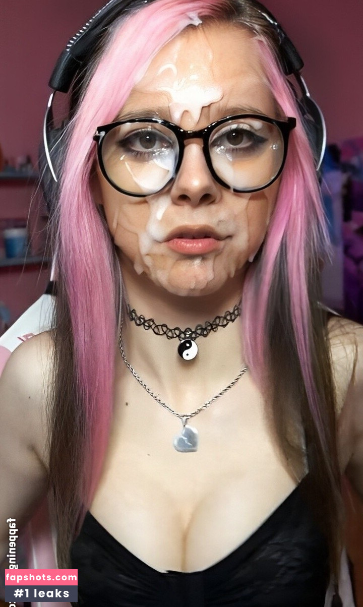 sickEmoAngel gallery photo #75