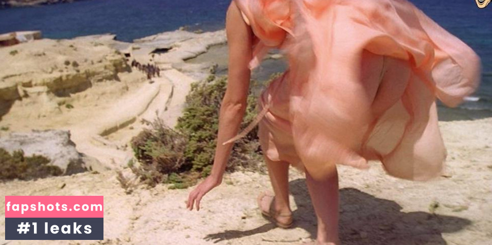 Sienna Guillory Nahé úniky fotek pouze od fanoušků #102 - Fapshots