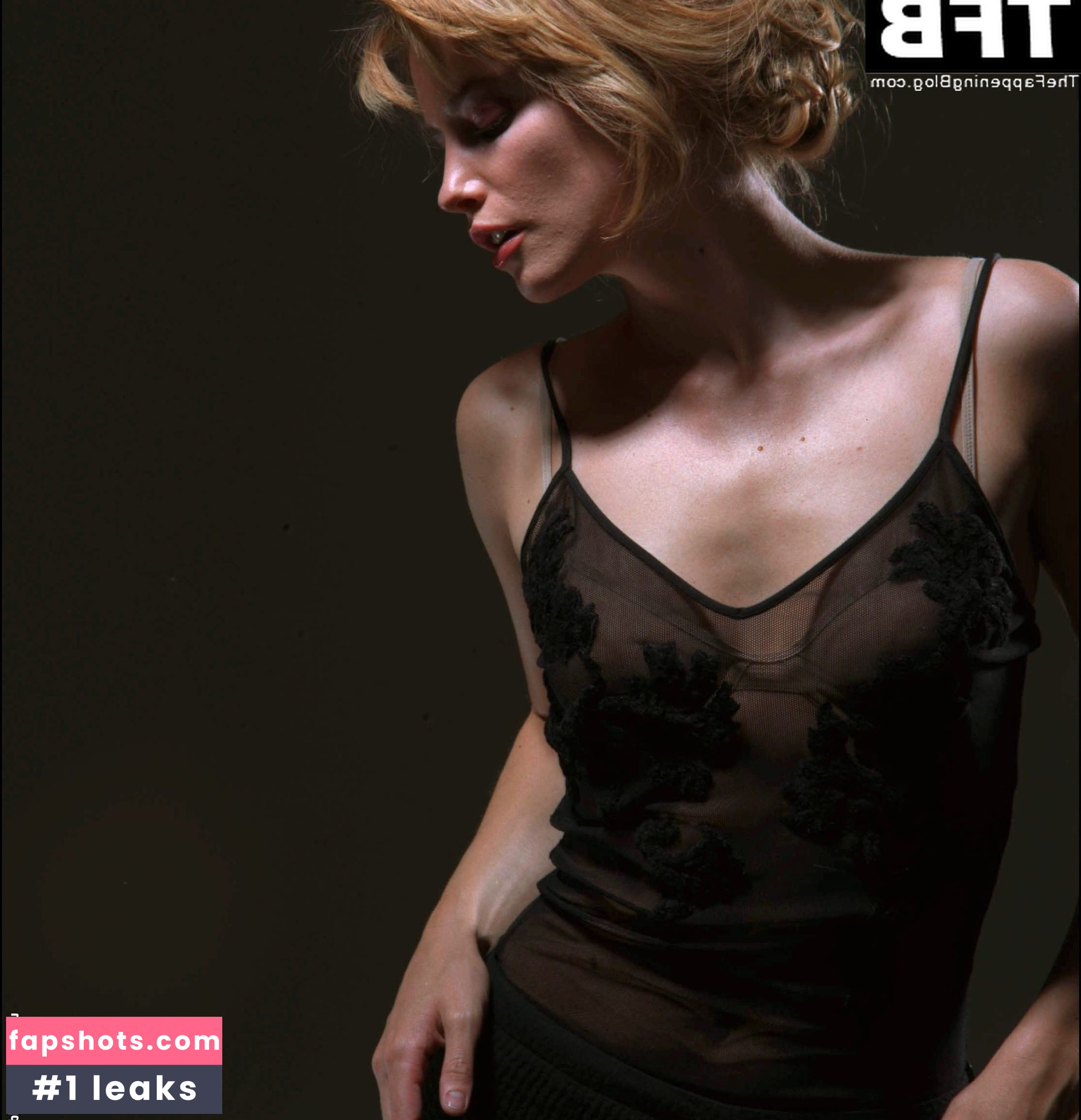 Sienna Guillory Nahé úniky fotek pouze od fanoušků #14 - Fapshots