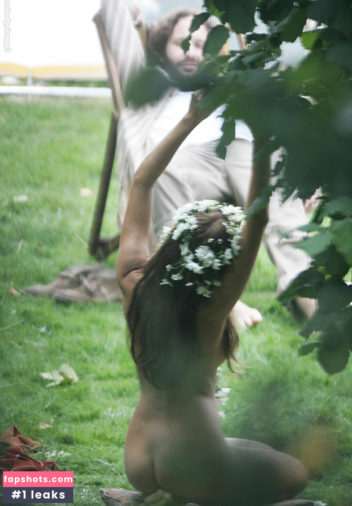 Sienna Miller gallery photo #119