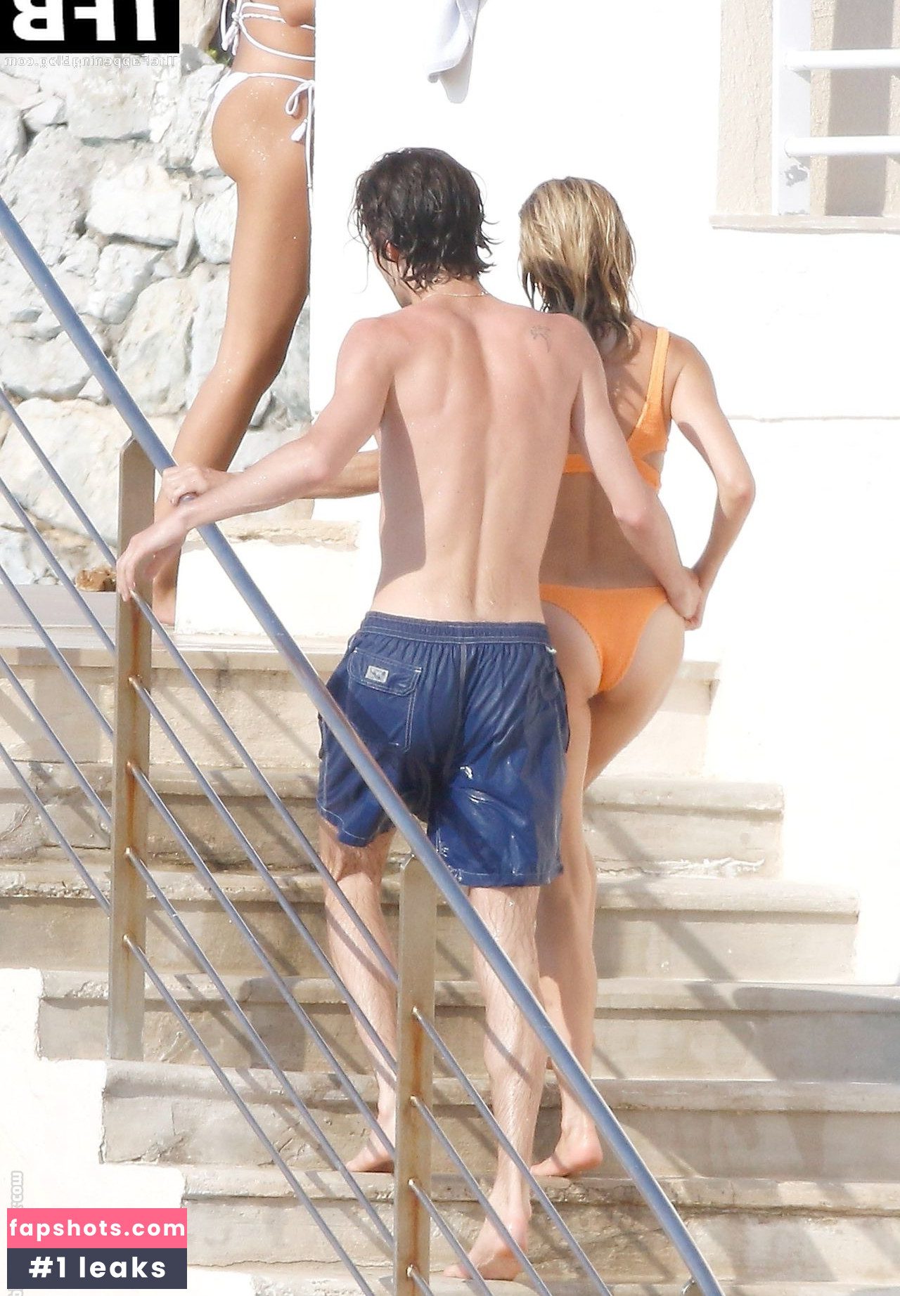 Sienna Miller gallery photo #164