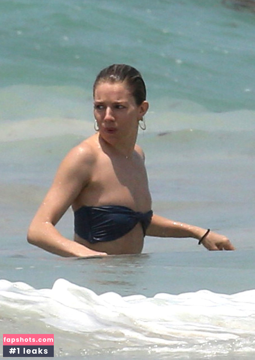 Sienna Miller gallery photo #354