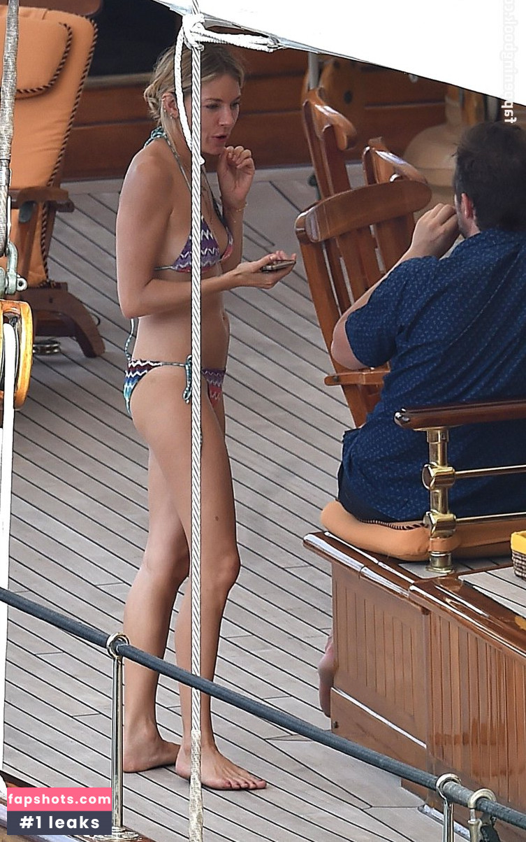 Sienna Miller gallery photo #366