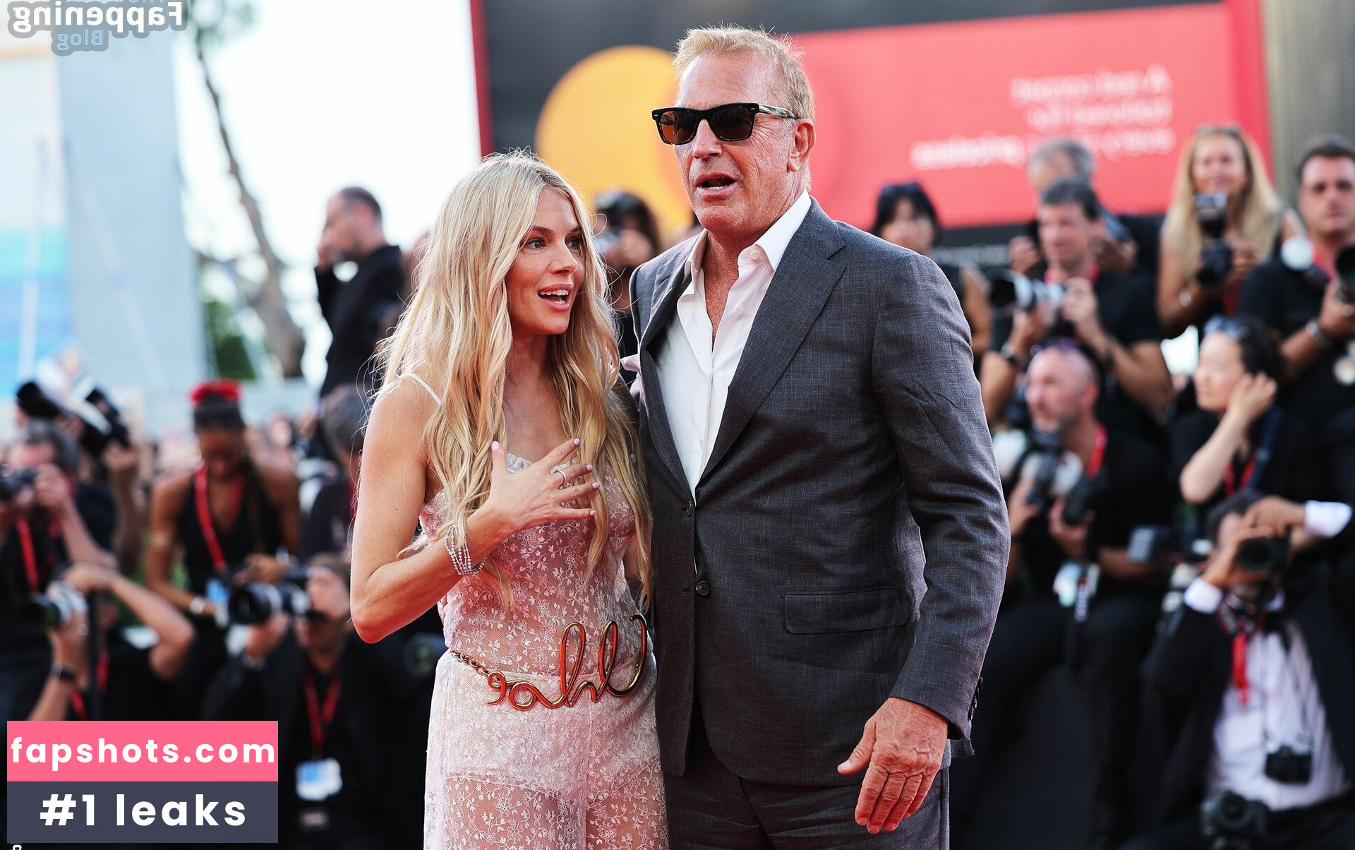 Sienna Miller gallery photo #53