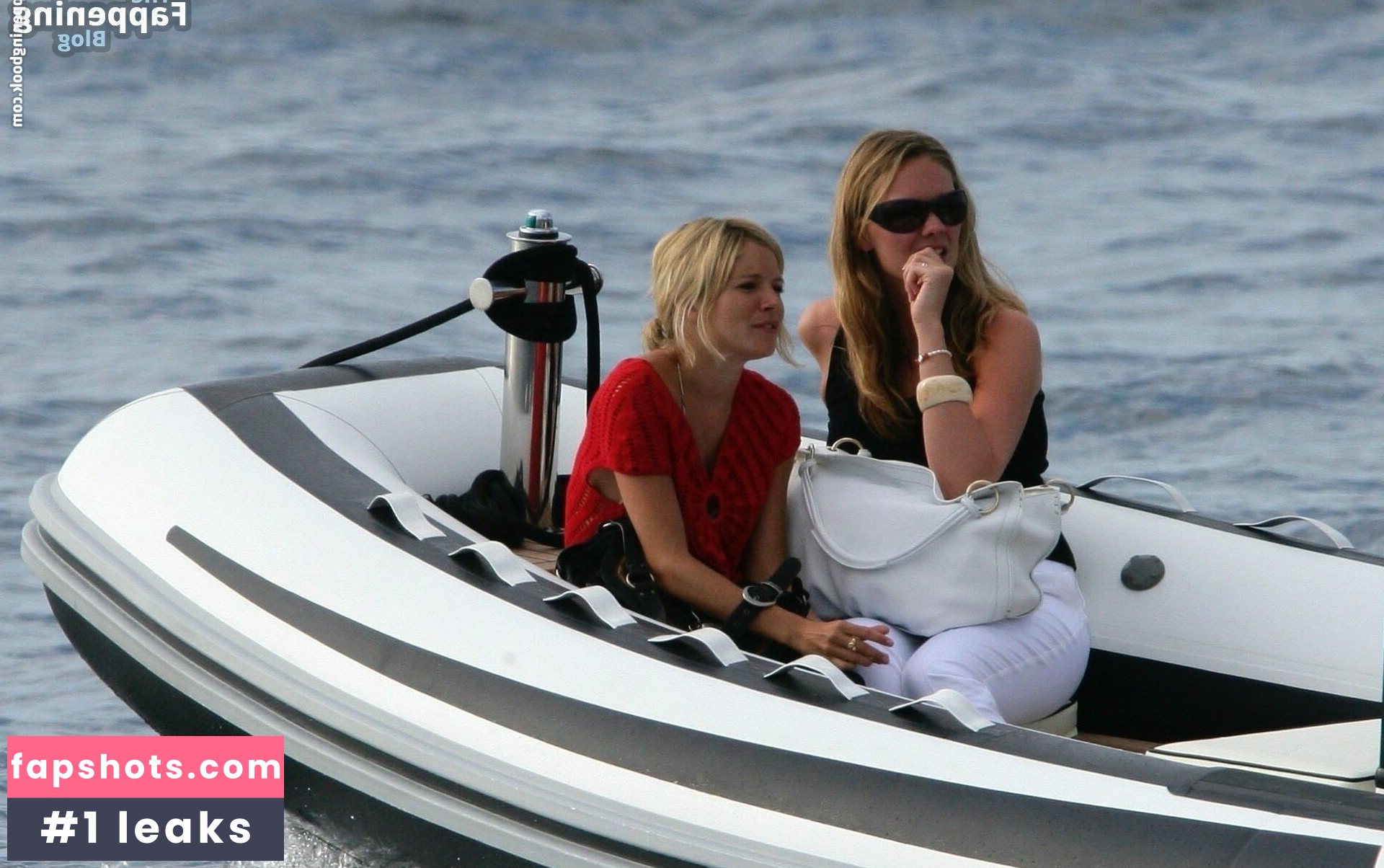 Sienna Miller gallery photo #61