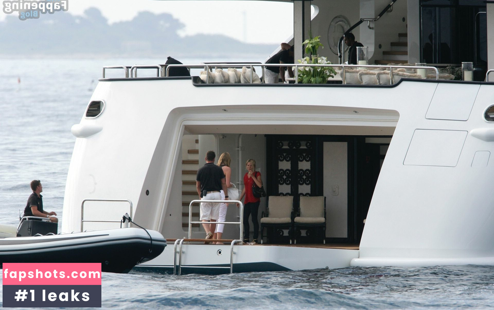 Sienna Miller gallery photo #65