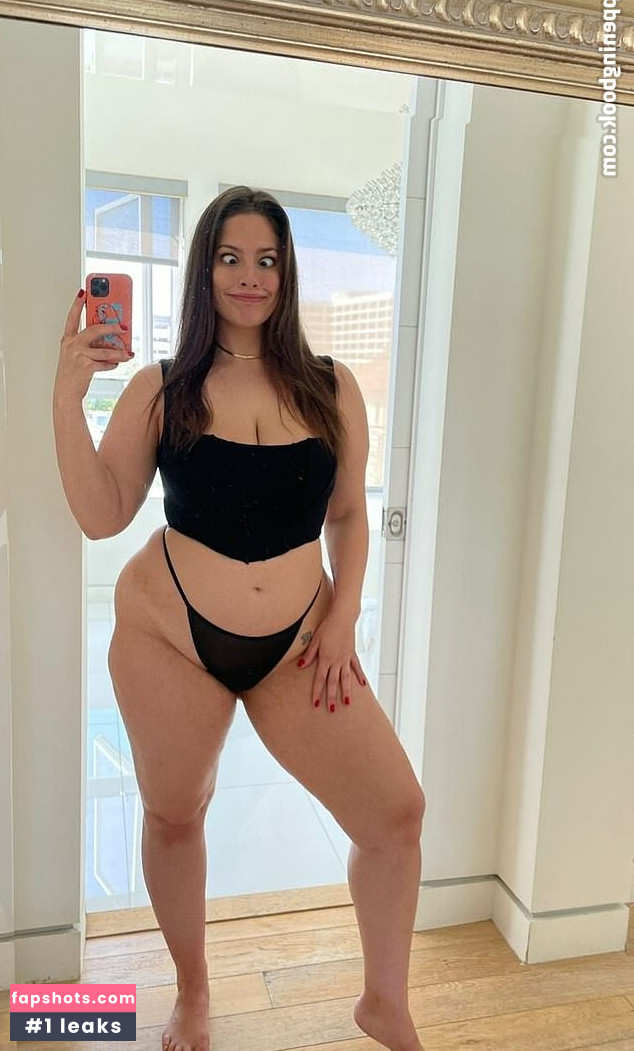 siennamaegomez gallery photo #11