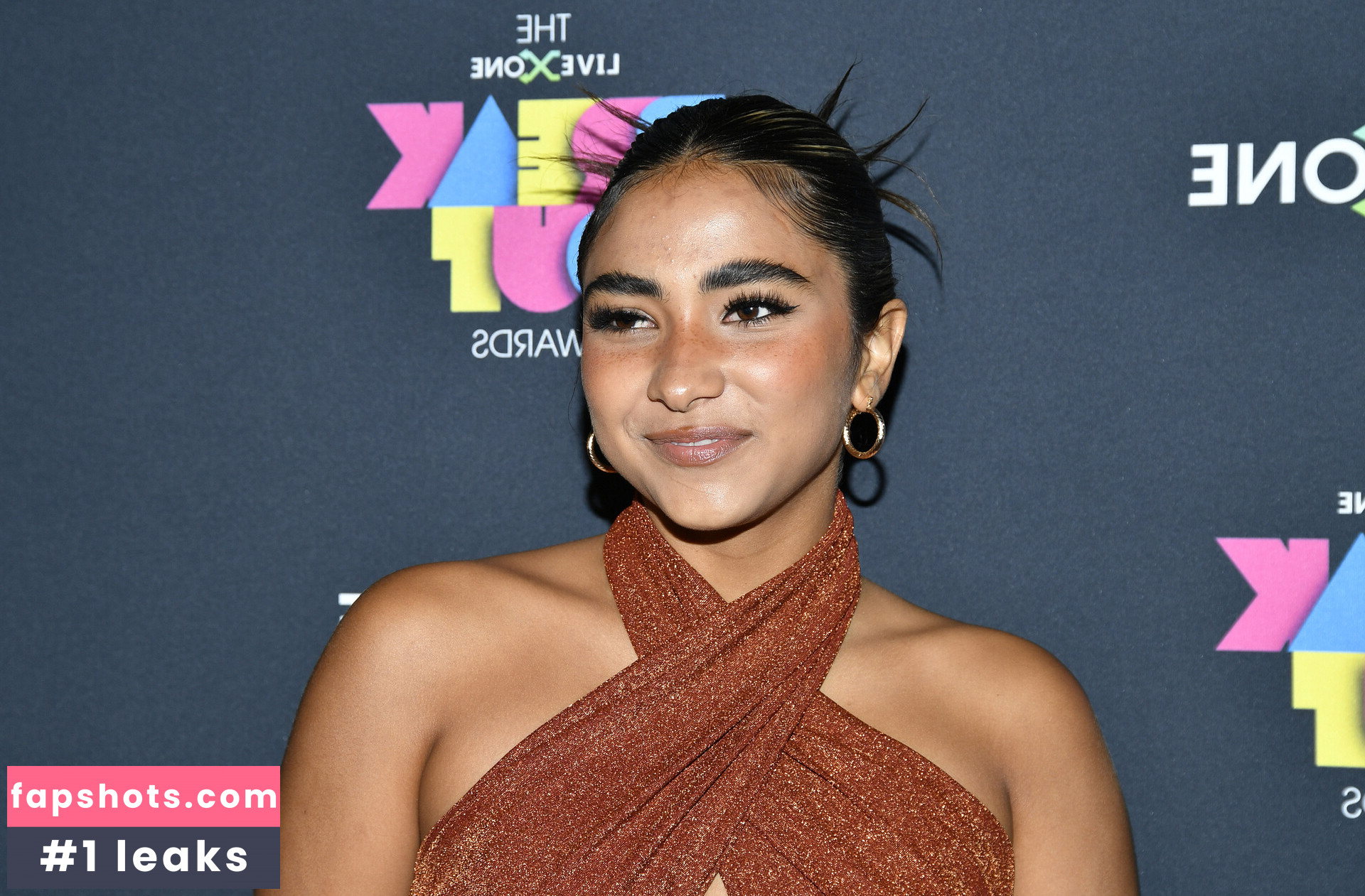 siennamaegomez gallery photo #5