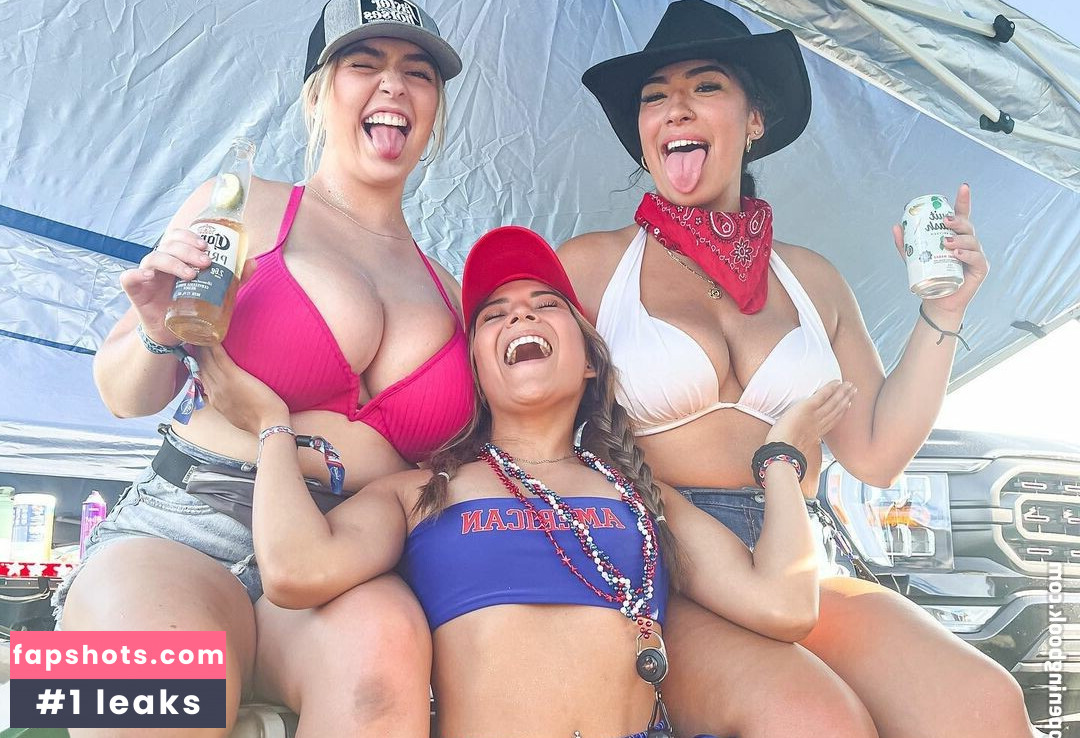 Sierra Bellingar gallery photo #136