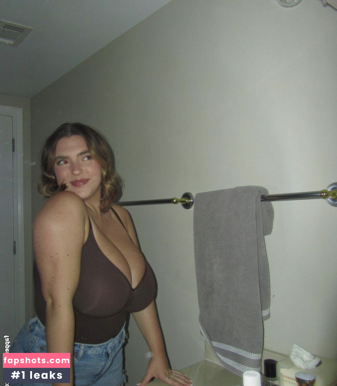 Sierra Bellingar gallery photo #73