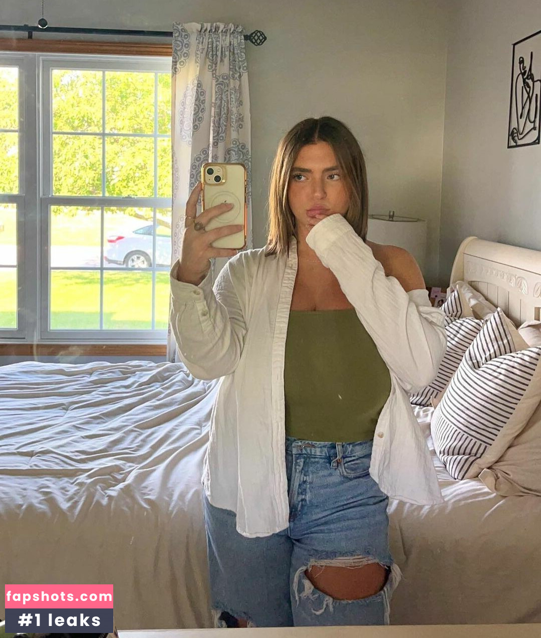 Sierra Bellingar gallery photo #76