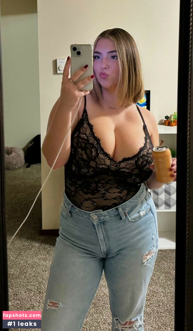 Sierra Bellingar gallery photo #10