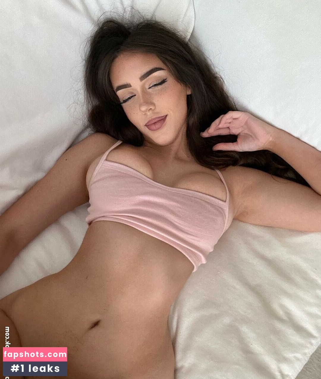 Sierra Rain gallery photo #64