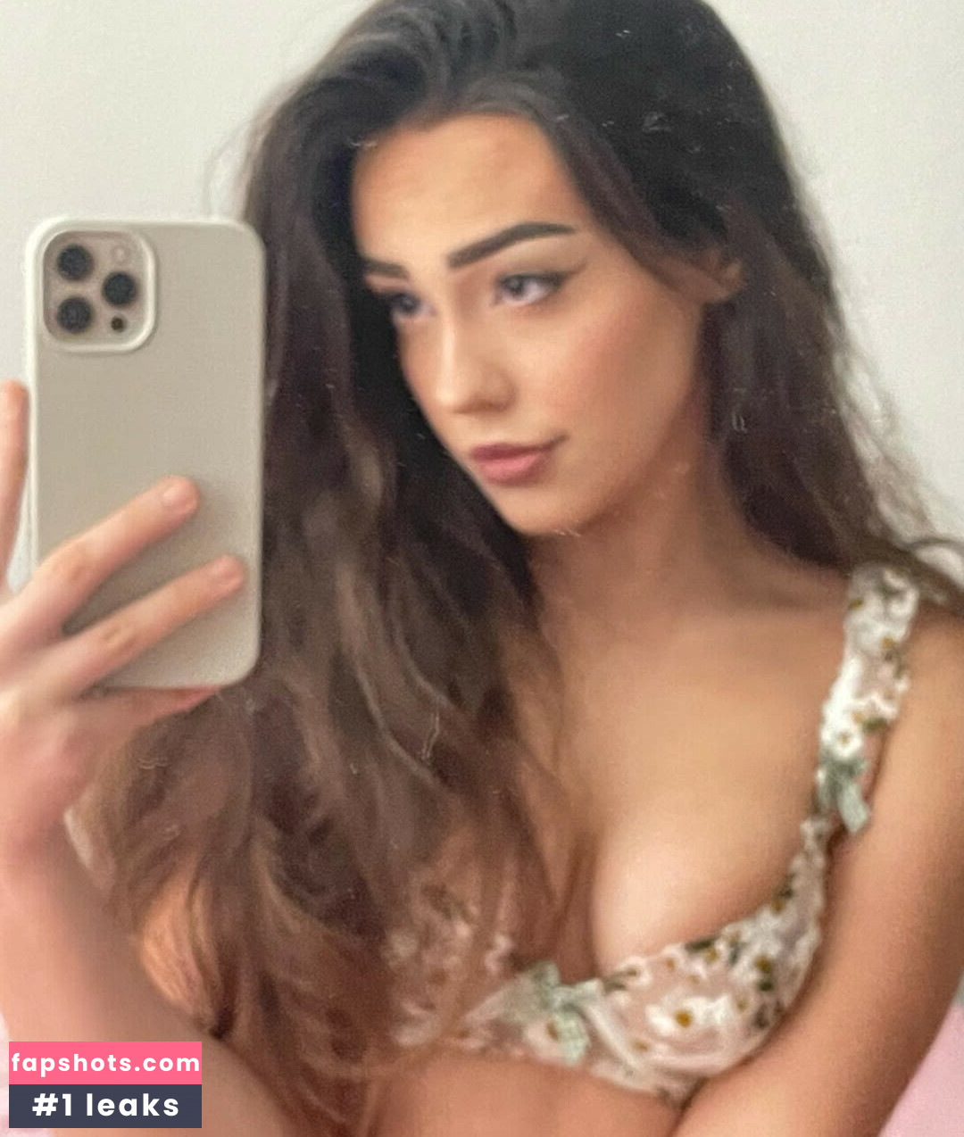 Sierra Rain gallery photo #99