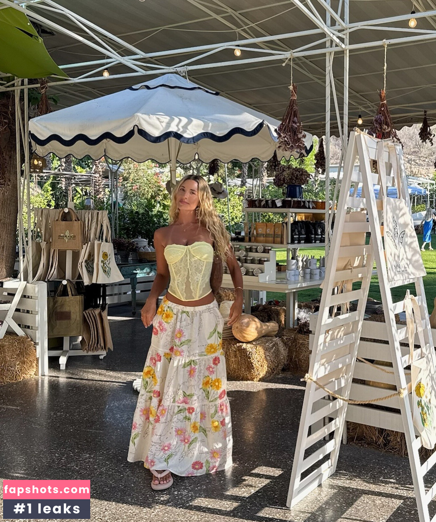 Sierra Skye gallery photo #7