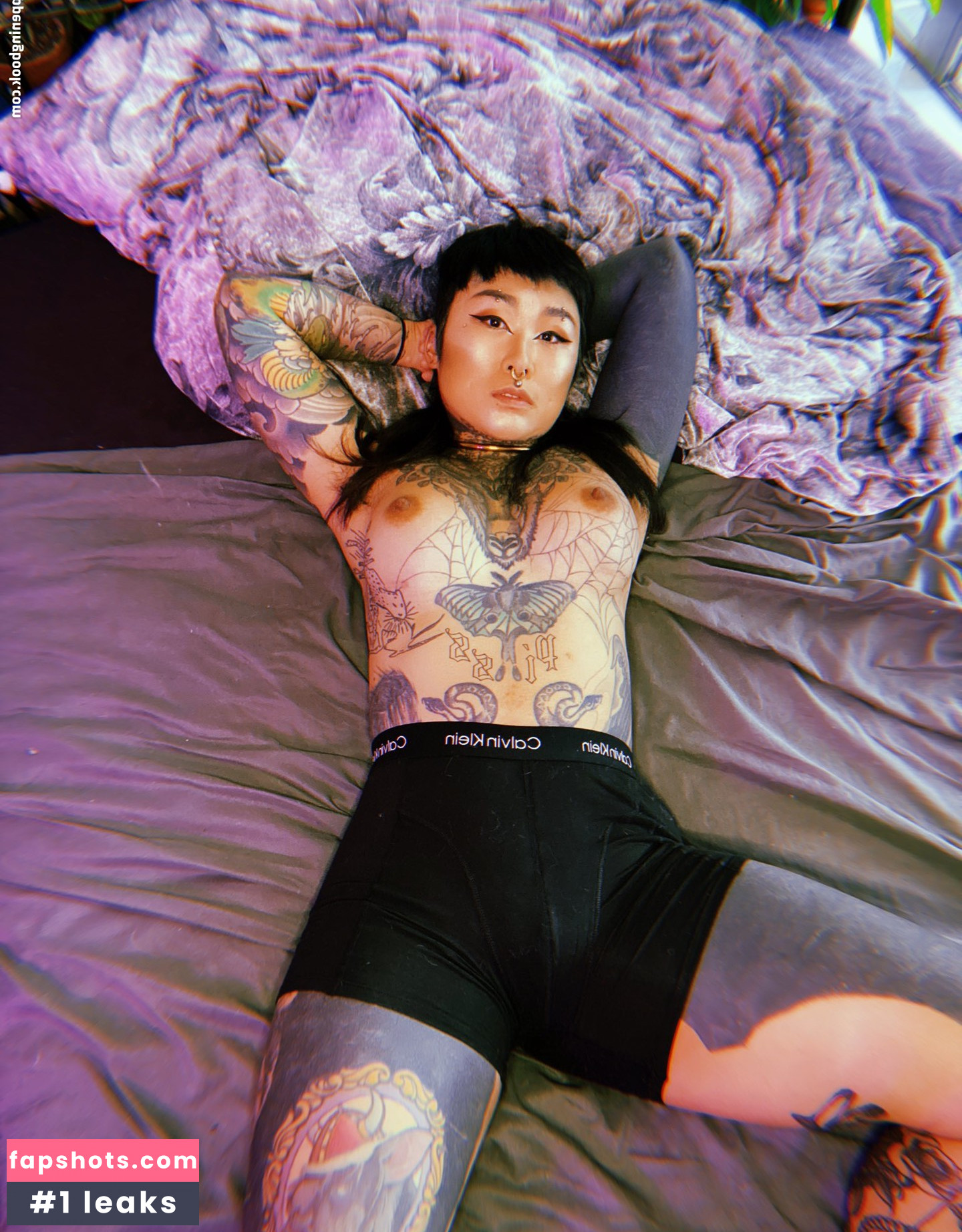 Sif Blvck nude babe gallery