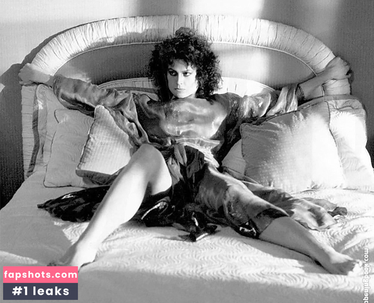 Sigourney Weaver gallery photo #2
