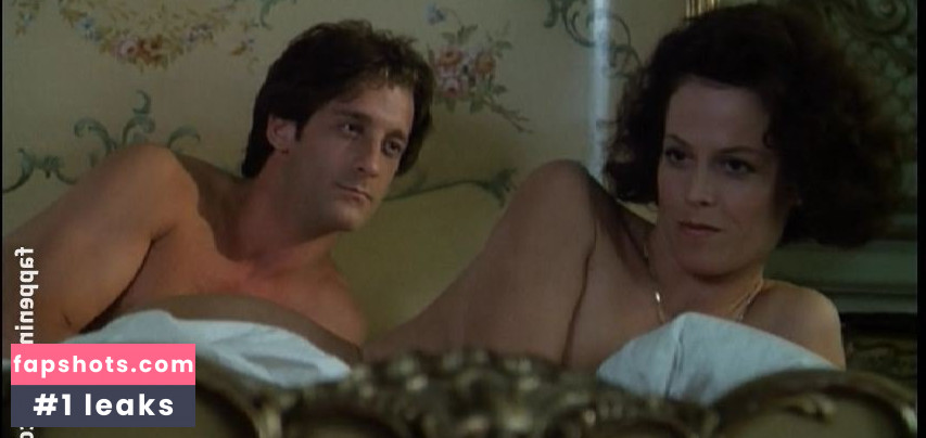 Sigourney Weaver gallery photo #109