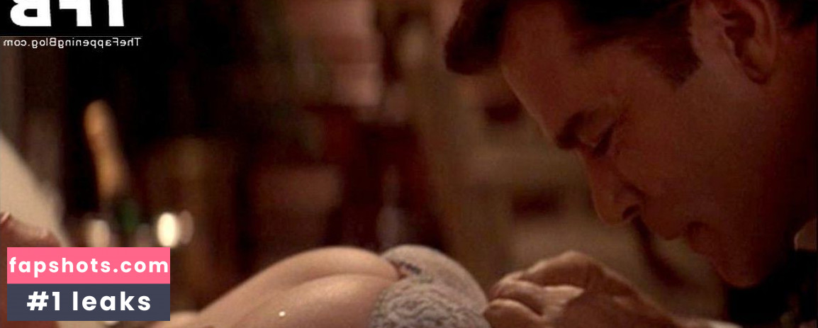 Sigourney Weaver gallery photo #21