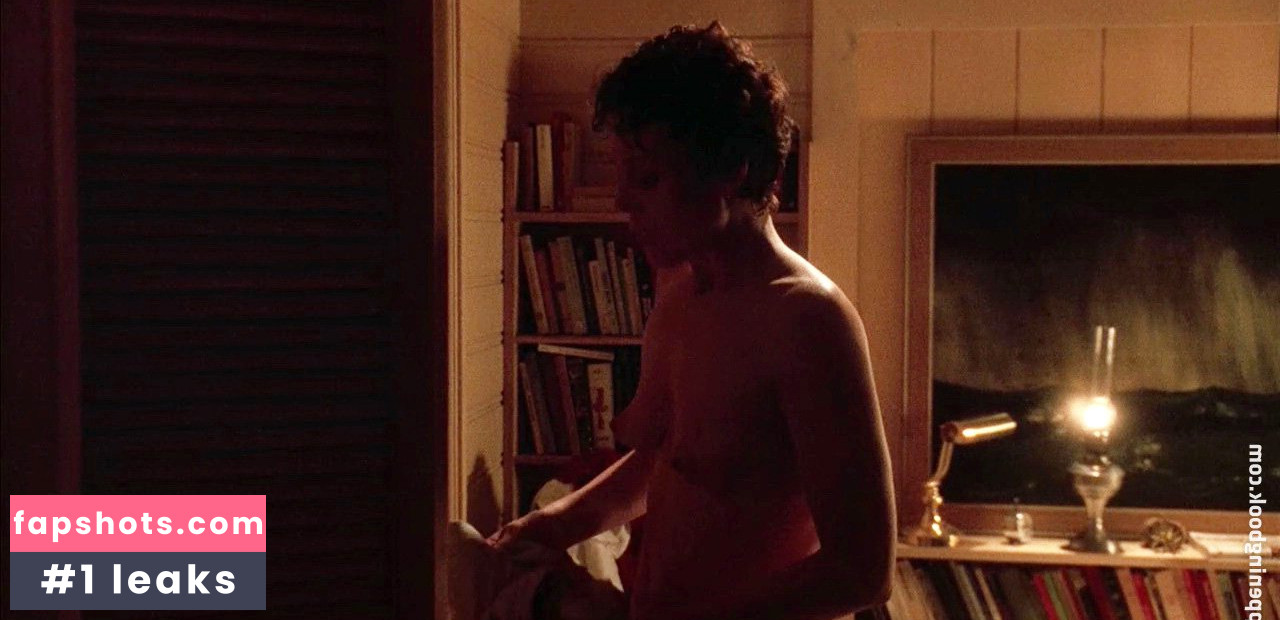 Sigourney Weaver gallery photo #58