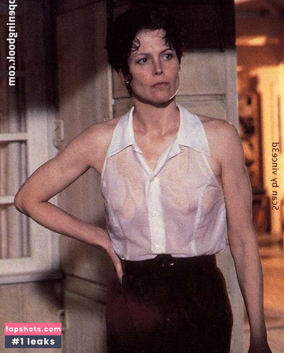 Sigourney Weaver gallery photo #99