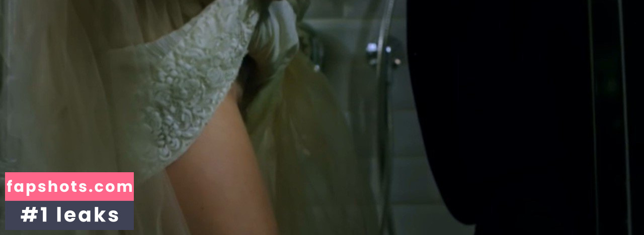 Sigrid Bouaziz gallery photo #9