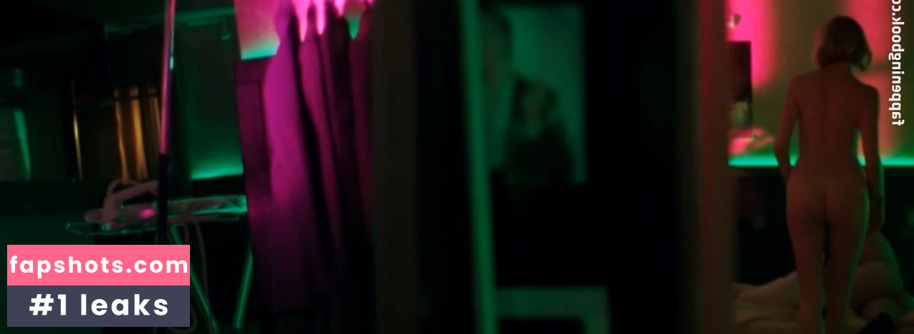 Sigrid Bouaziz gallery photo #10