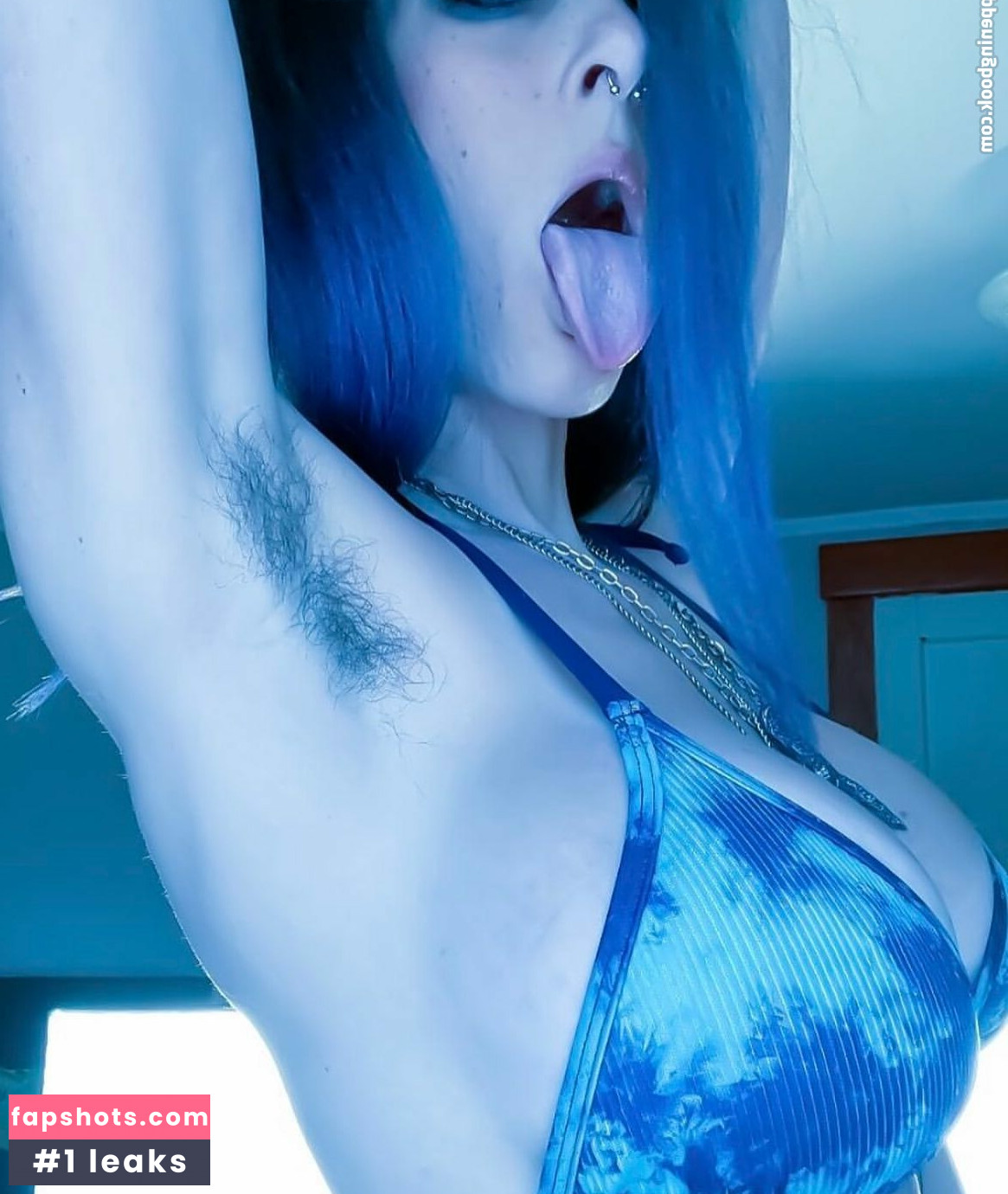 SilentMary gallery photo #21