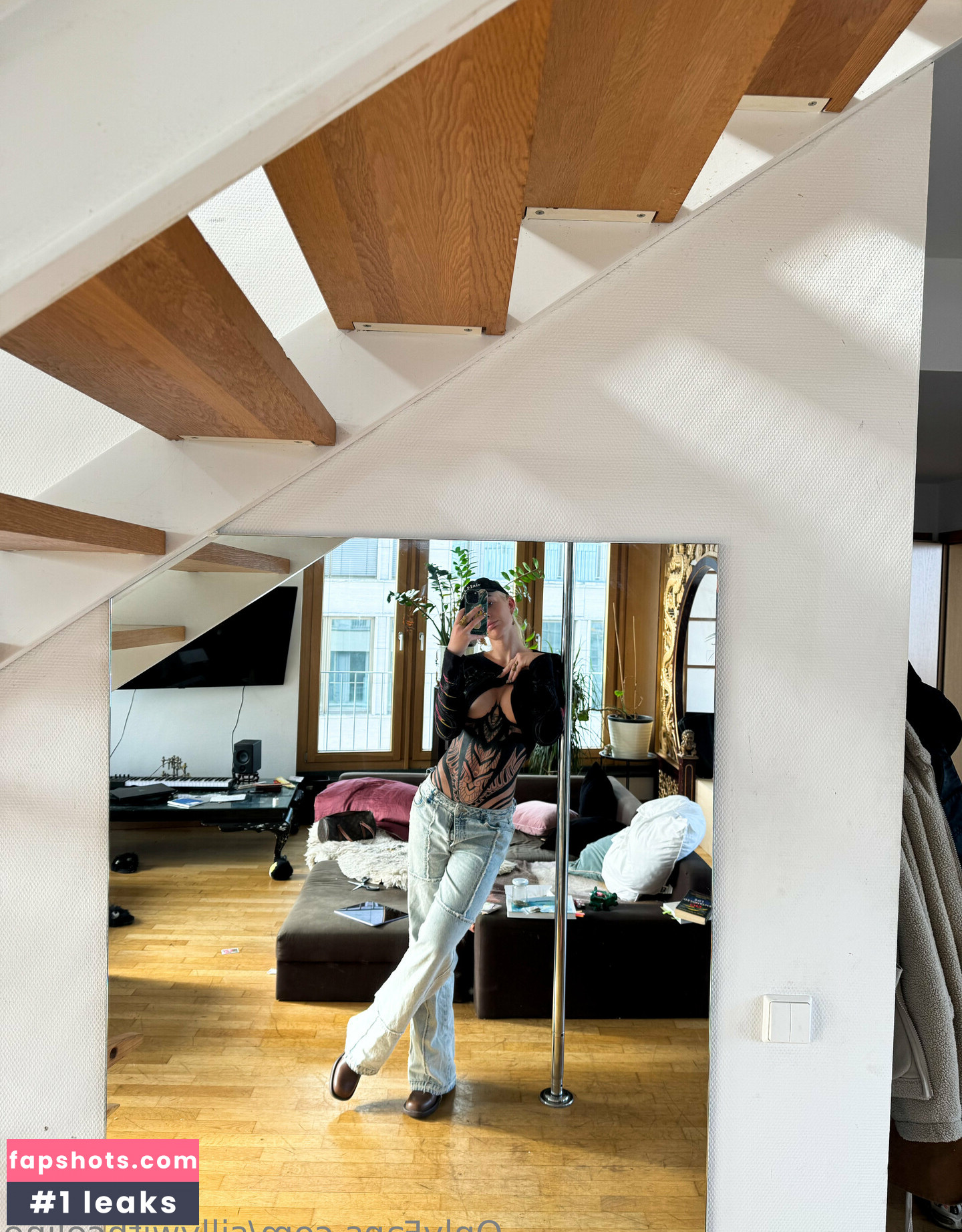 sillywithceline gallery photo #15