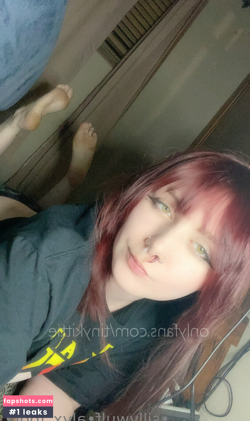 sillywulf Nude Leaks OnlyFans Photos #2 - LeakJerk