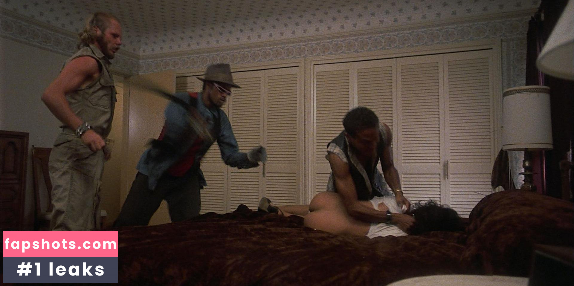 Silvana Gallardo gallery photo #4