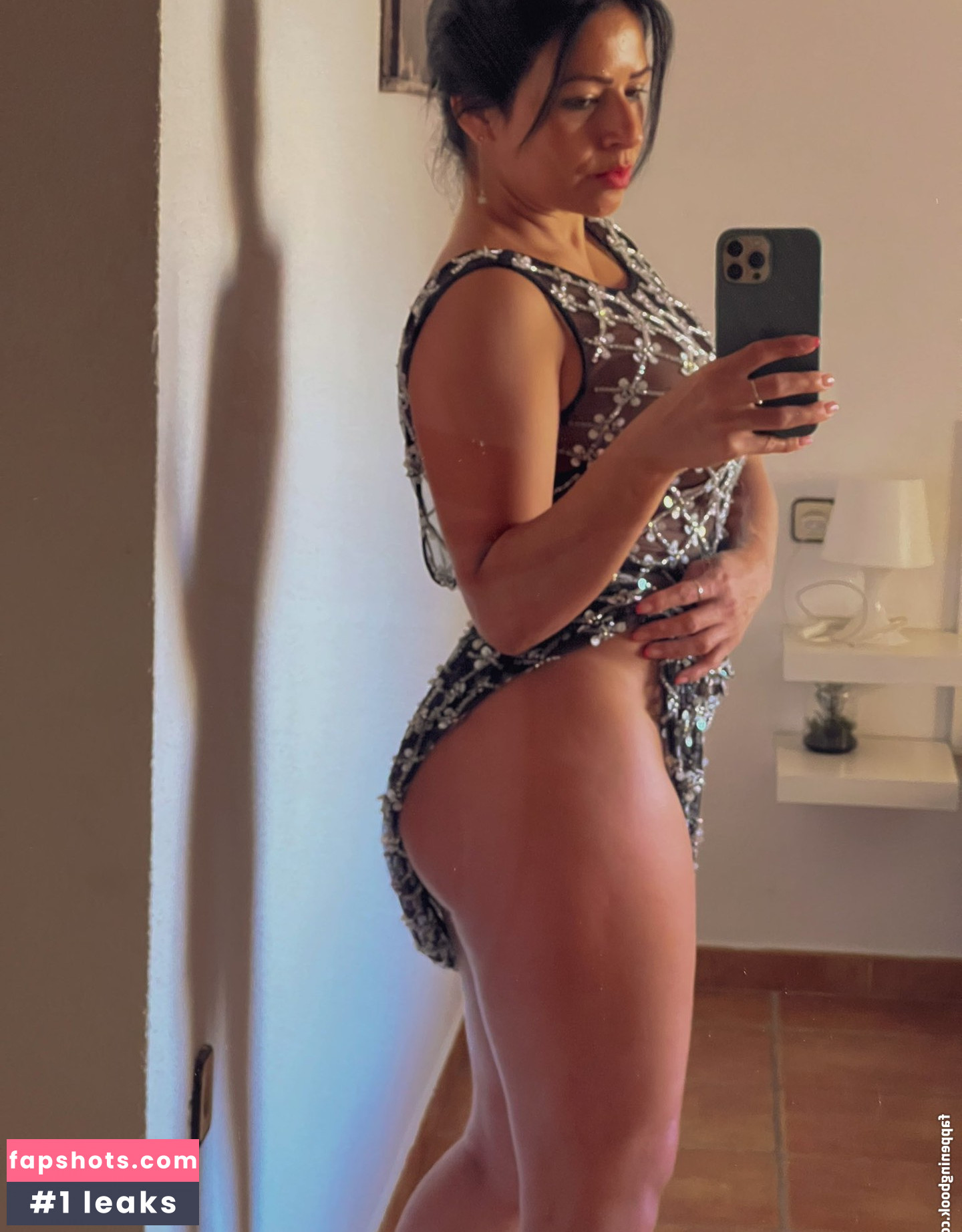 Silvana Vargas gallery photo #26