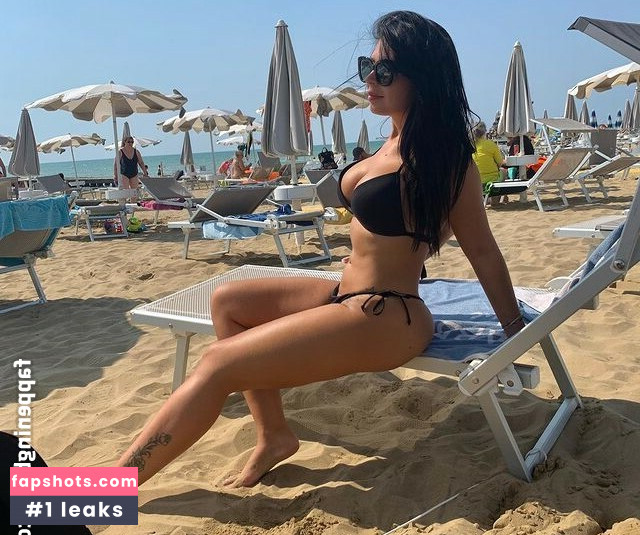 Silvia Iorio gallery photo #16