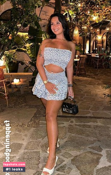 Silvia Iorio gallery photo #24