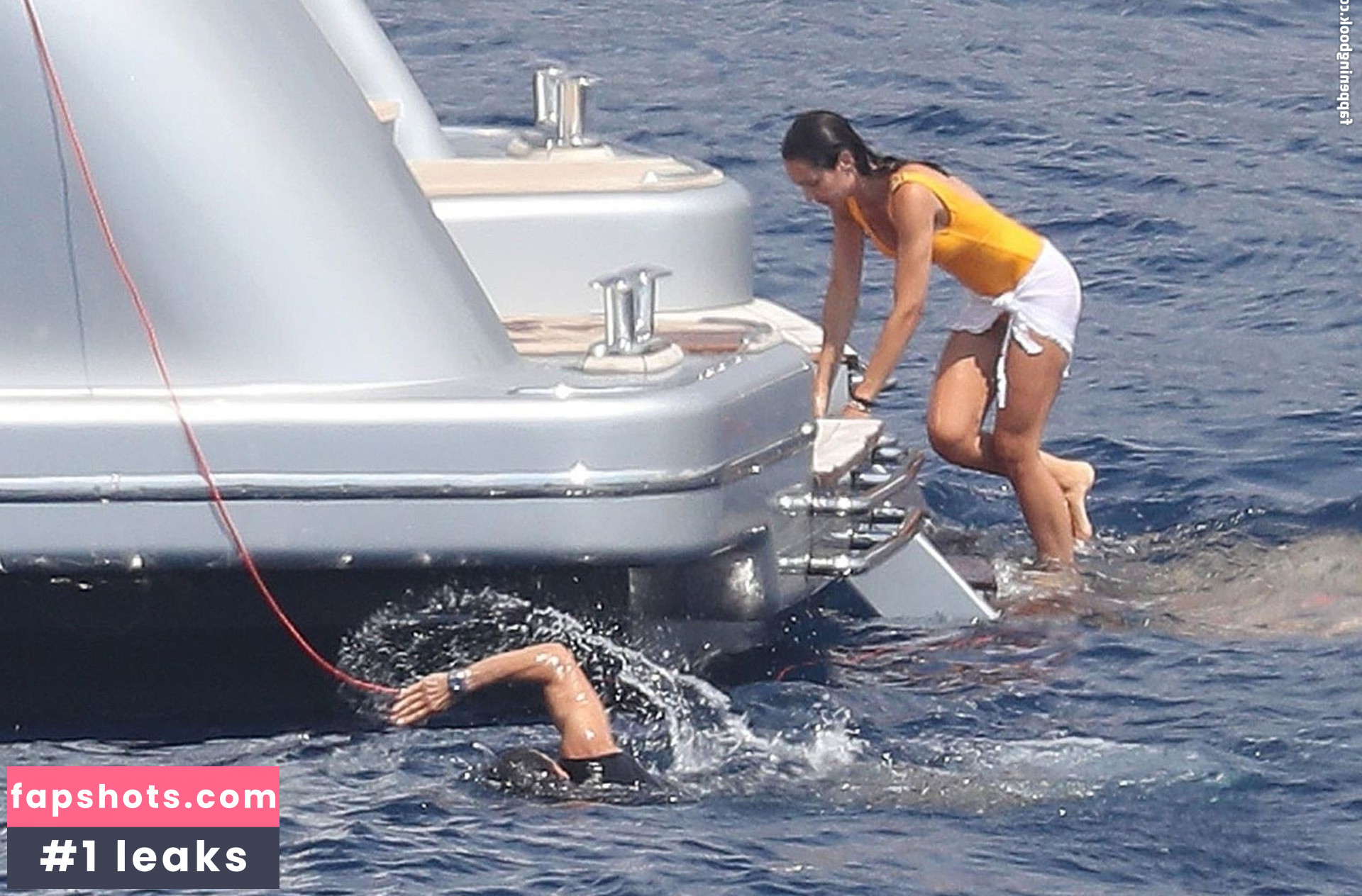 Silvia Toffanin gallery photo #24