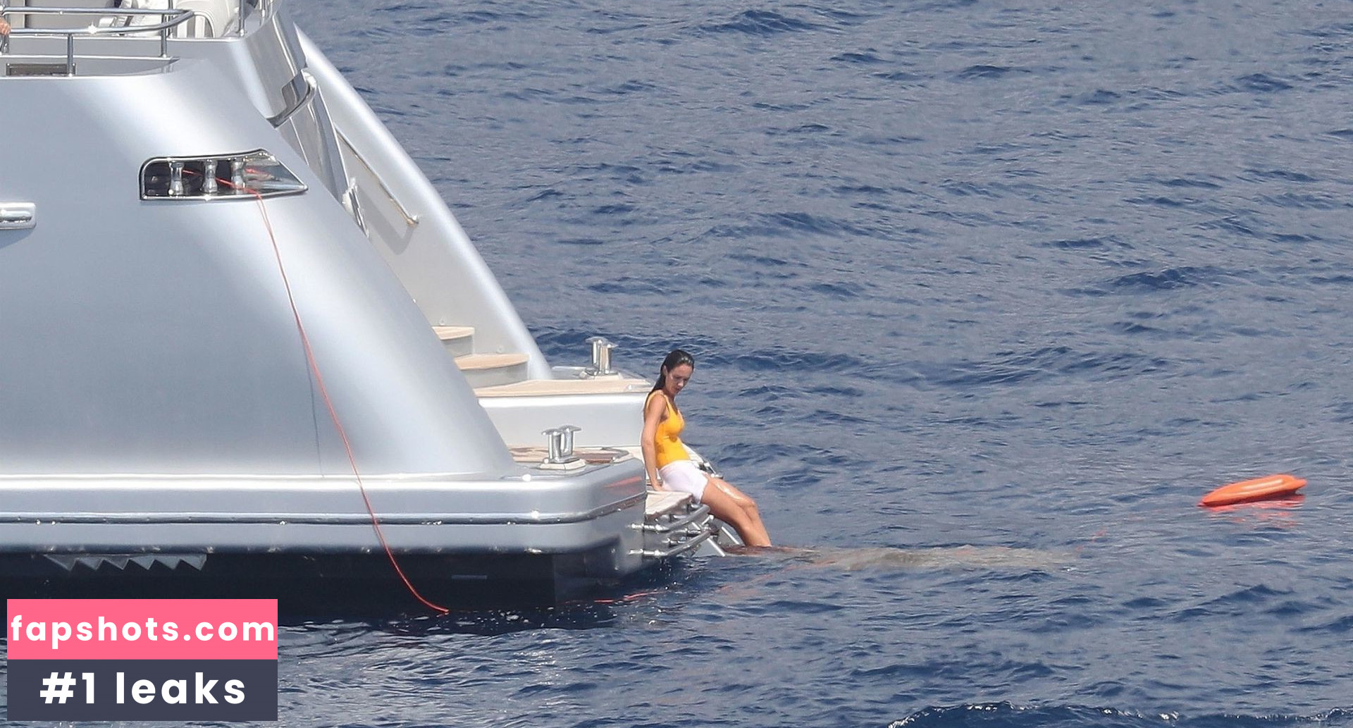 Silvia Toffanin gallery photo #25